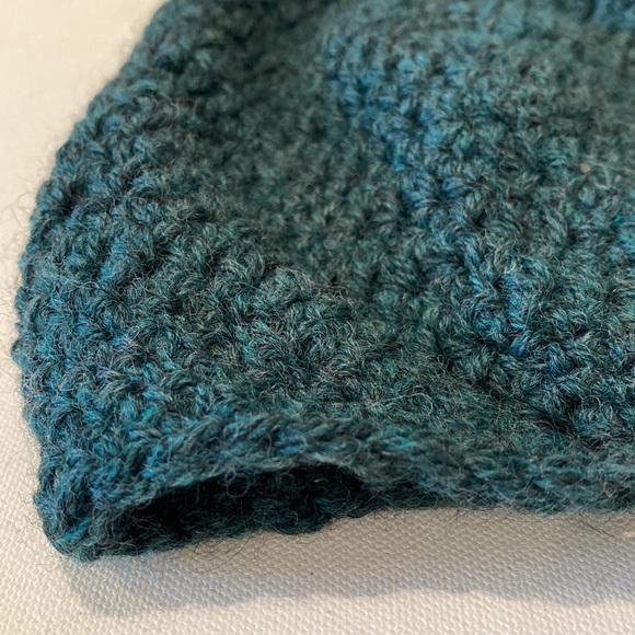 Hand Made Deep Sea Green Cotton Yarn Mens Beanie - Picture 7 of 7